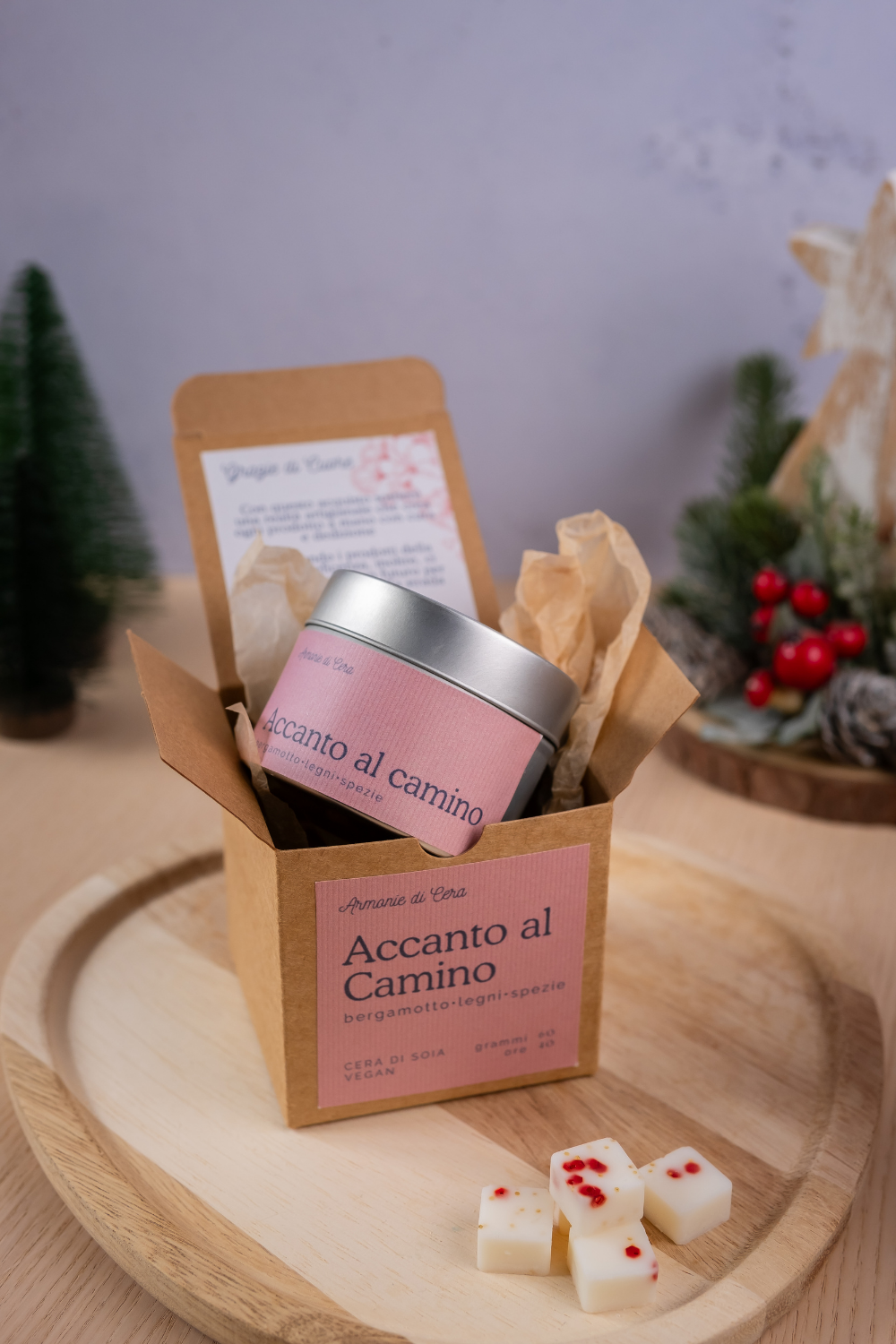 Accanto al Camino • bergamotto, legni, spezie