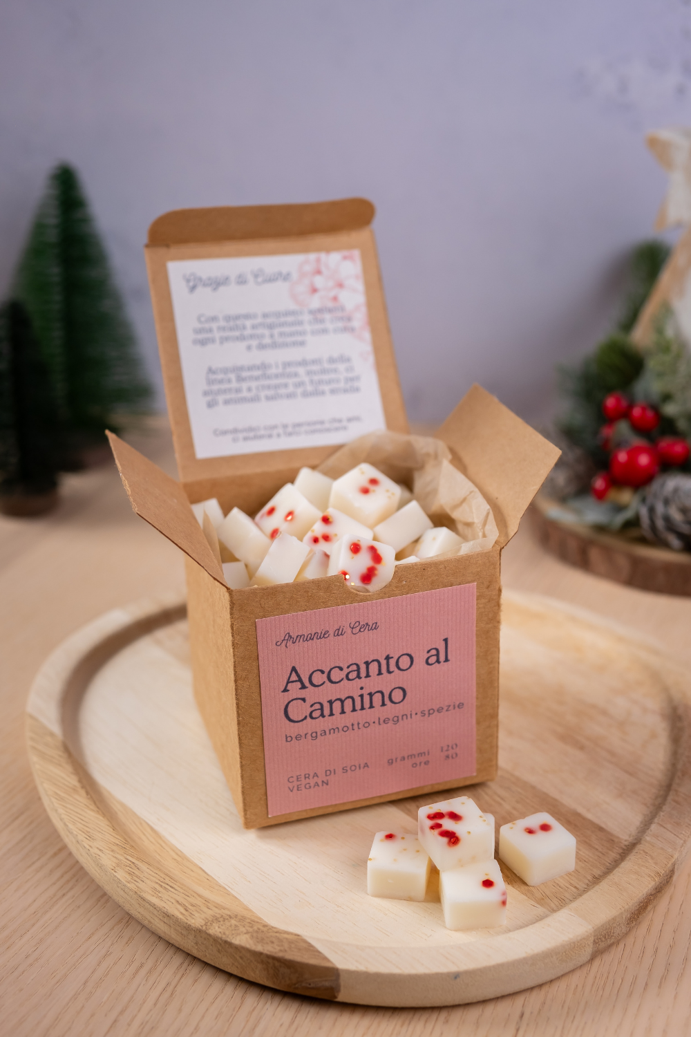 Accanto al Camino • bergamotto, legni, spezie