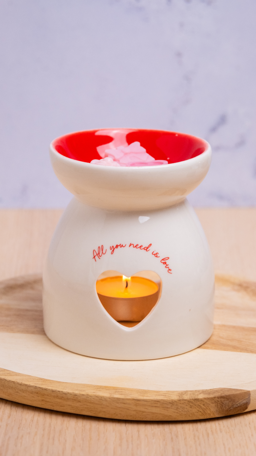 Box All you need is love + cialde San Valentino