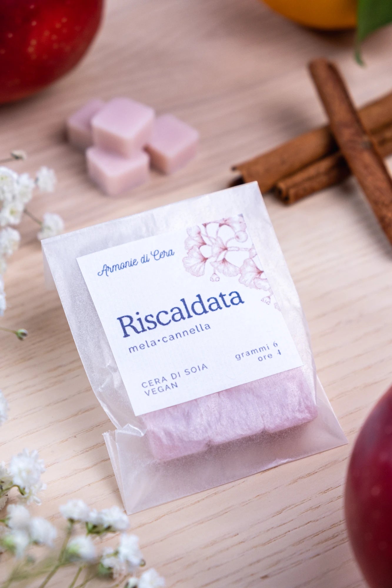 Riscaldata • mela e cannella