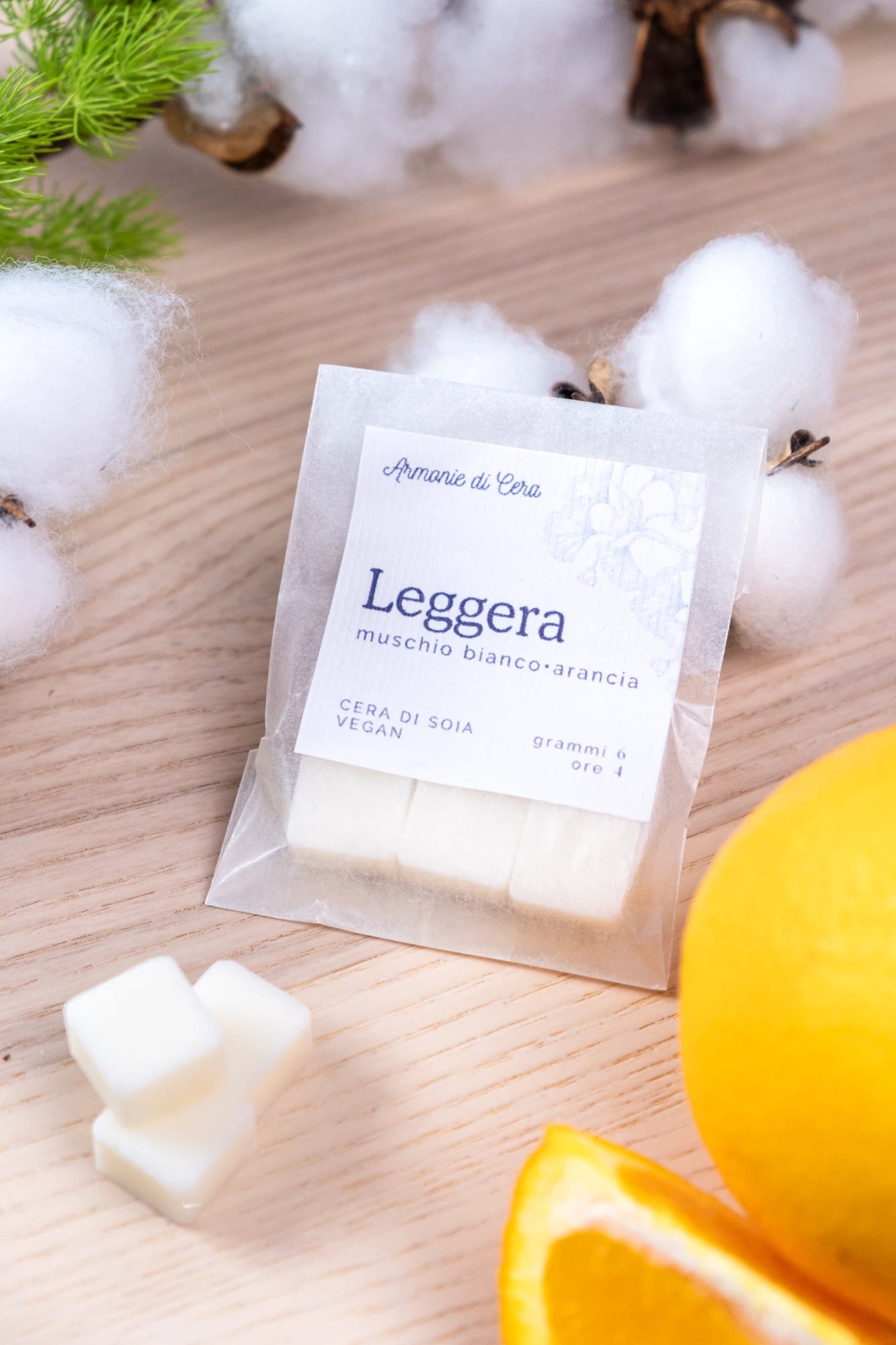 Leggera • muschio bianco e arancia