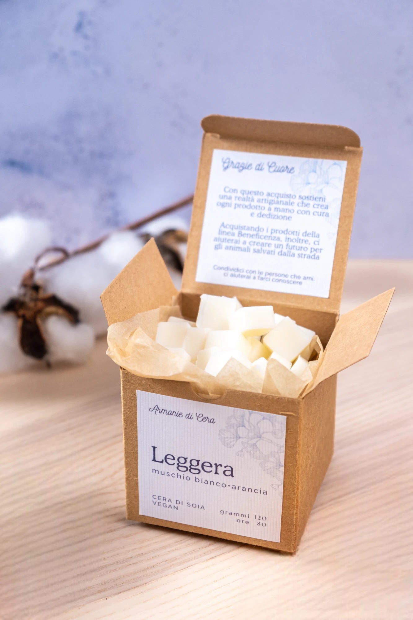 Leggera • muschio bianco e arancia
