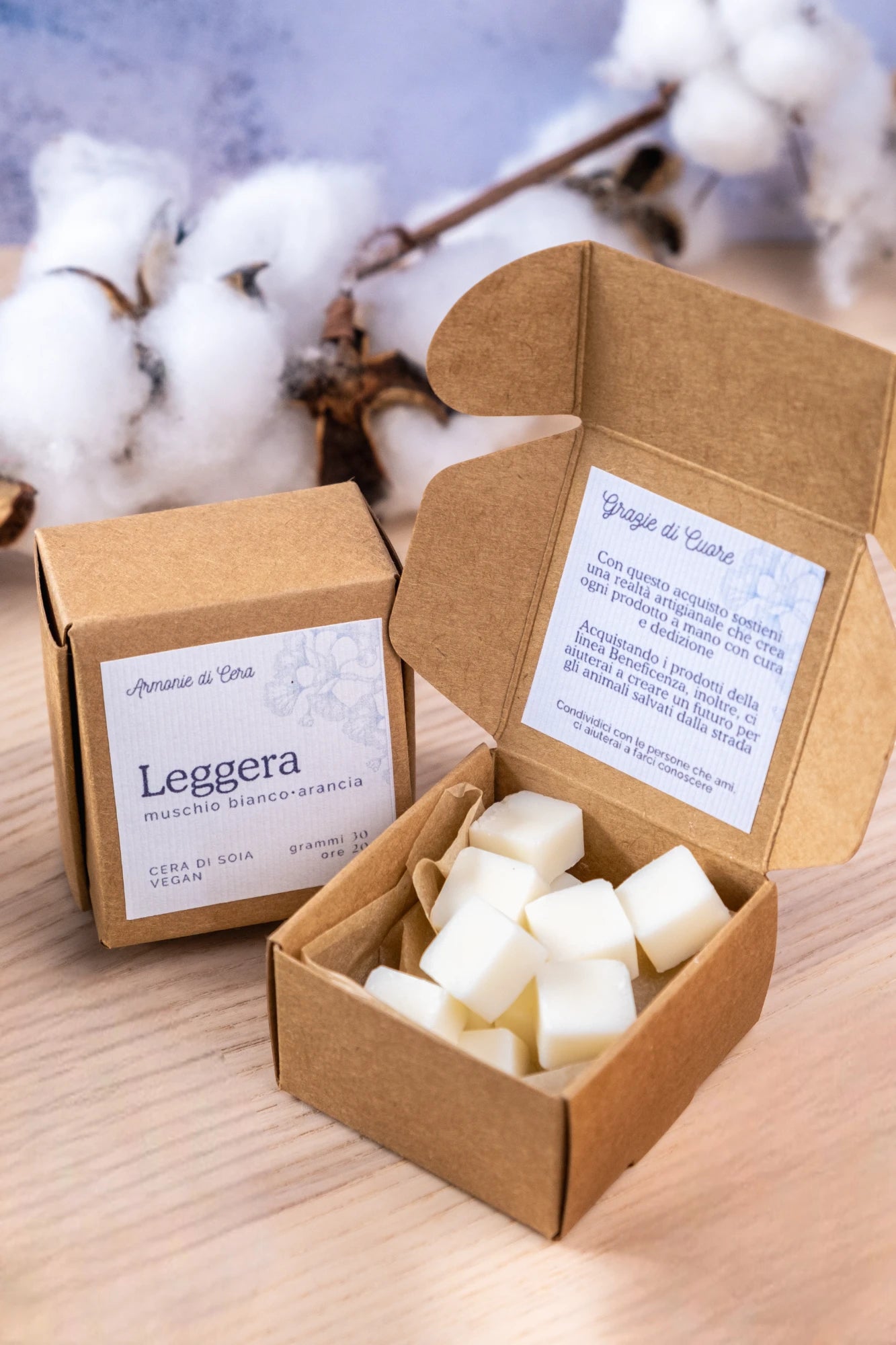 Leggera • muschio bianco e arancia
