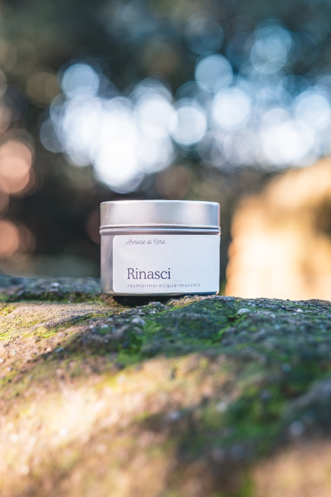 Rinasci • rosmarino, acqua, muschio
