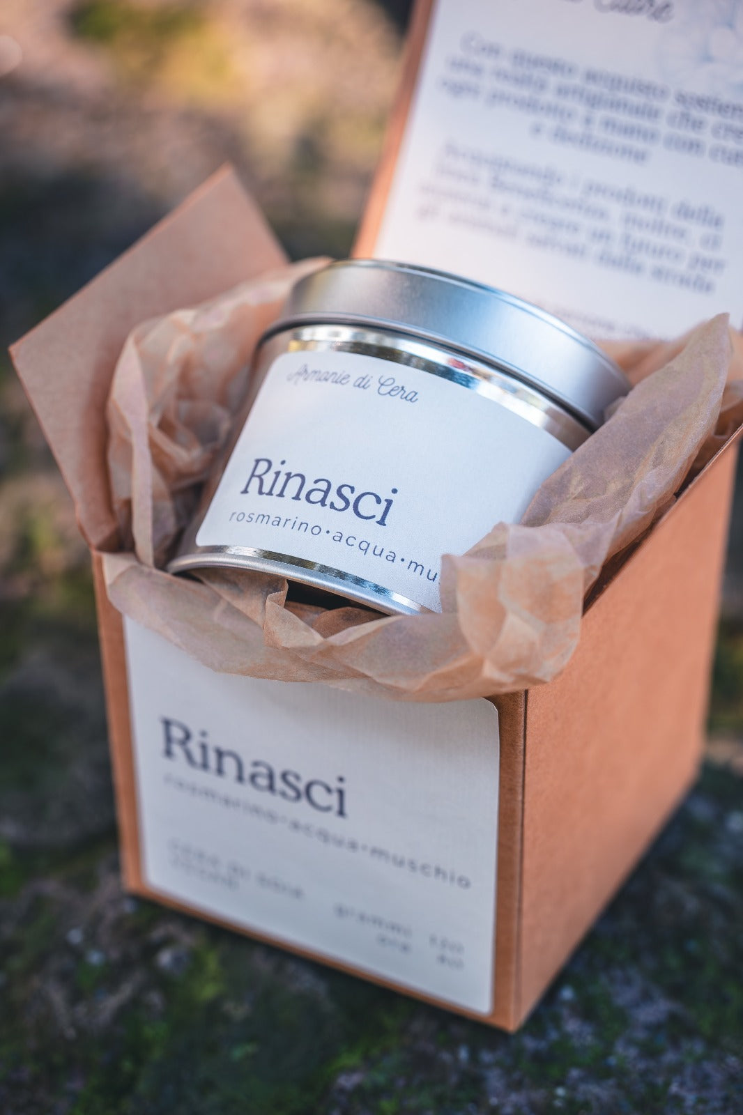 Rinasci • rosmarino, acqua, muschio